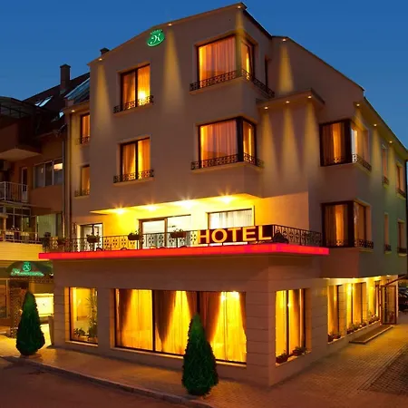Contessa Hotel Choumen