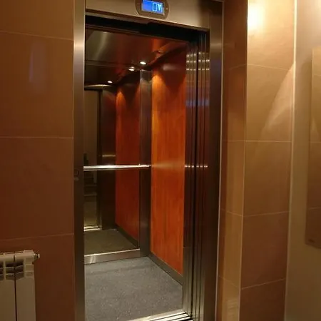 Hotel Contessa Shumen